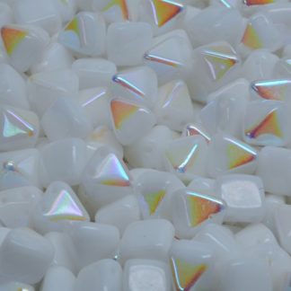 Pyramid Stud Beads 6x6mm (111-95030-06x06-02010-28701)