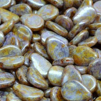 Anemone Petal Beads 8x11mm (111-01384-08x11-02010-65329)