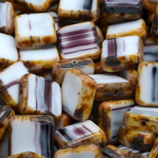 TCB Square Beads 10x10mm (991-01077-10x10-03000-23980-86800)
