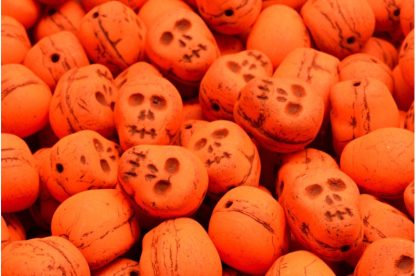 Skull Beads 12x12mm (111-30399-12x12-02010-46441-25122)