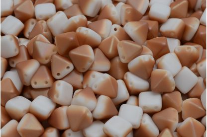 Pyramid Stud Beads 6x6mm (111-95030-06x06-02010-84100-29121)