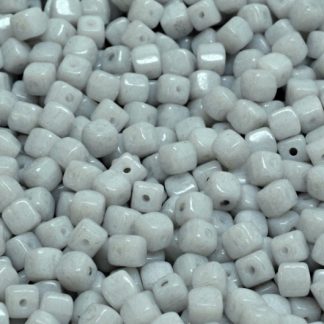 Cube Beads 4x4mm (111-59007-04x04-02010-34311)