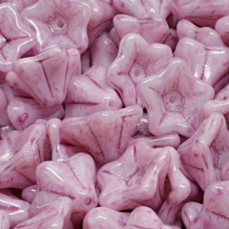 Petunia Flower Beads 8x13mm (111-00285-08x13-02010-34306)