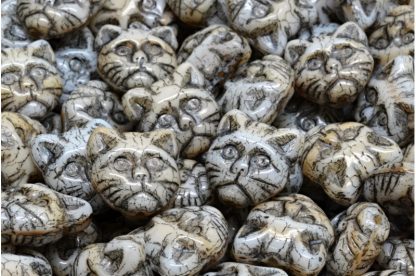Cat Head Beads  13mm (111-30452-13x13-07224-43815)