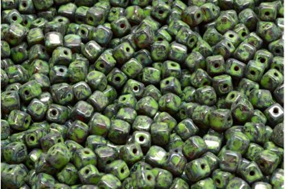 Cube Beads 4x4mm (111-59007-04x04-90080-86800-33311)